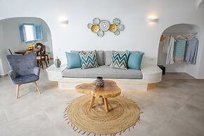 Sun Angelos Oia - Luxury Cave Suites