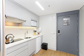 Helbor Stay Batel - Yogha