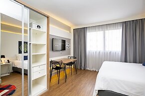 Helbor Stay Batel - Yogha