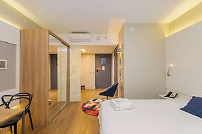 Helbor Stay Batel - Yogha