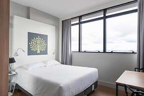 Helbor Stay Batel - Yogha