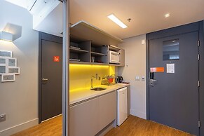 Helbor Stay Batel - Yogha