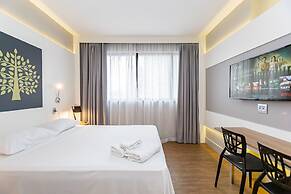 Helbor Stay Batel - Yogha