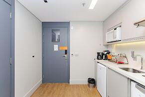 Helbor Stay Batel - Yogha