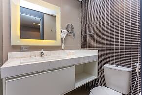 Helbor Stay Batel - Yogha