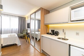 Helbor Stay Batel - Yogha