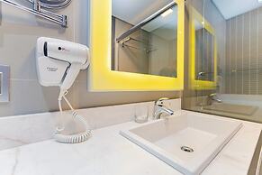 Helbor Stay Batel - Yogha