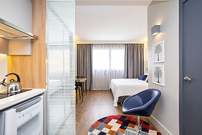 Helbor Stay Batel - Yogha