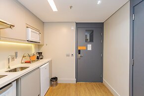 Helbor Stay Batel - Yogha