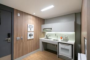 Helbor Stay Batel - Yogha