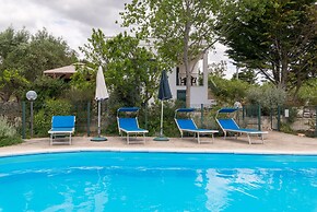 Villa La Rondine con piscina