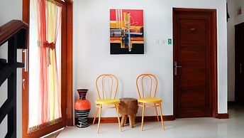 Homestay Jogja dekat Ambarukmo by Simply Homy