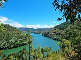 Aguas Belas b& be T1 Blue