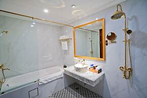 Grand View Palace Ha Long Hotel