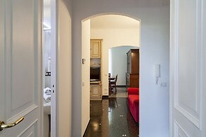 Quinto Seaview Apartment