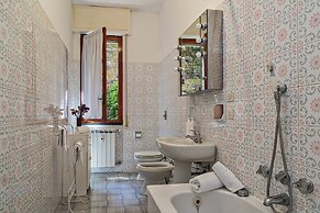 Relax in giardino a due passi dal porto