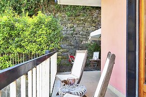 Relax in giardino a due passi dal porto