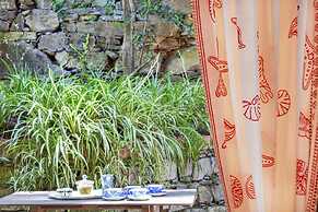 Relax in giardino a due passi dal porto