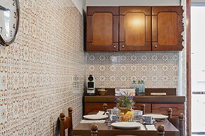 Relax in giardino a due passi dal porto