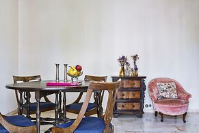 Relax in giardino a due passi dal porto