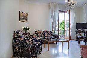 Relax in giardino a due passi dal porto