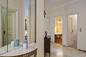 Relax in giardino a due passi dal porto