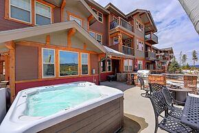 Cozens Pointe I-101 2 Bedroom Condo by RedAwning