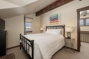 Cozens Pointe I-101 2 Bedroom Condo by RedAwning