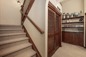 Cozens Pointe I-101 2 Bedroom Condo by RedAwning