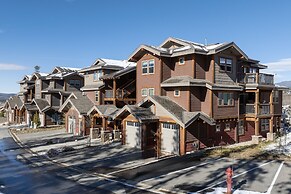 Cozens Pointe I-101 2 Bedroom Condo by RedAwning