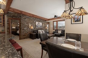 Cozens Pointe I-101 2 Bedroom Condo by RedAwning