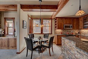 Cozens Pointe I-101 2 Bedroom Condo by RedAwning