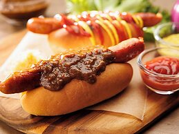 Oriental Hotel Universal City