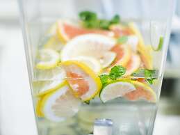 Oriental Hotel Universal City