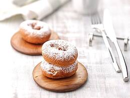 Oriental Hotel Universal City