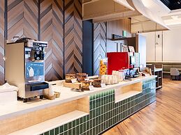 Oriental Hotel Universal City