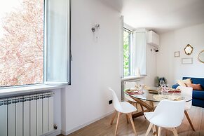 MyHomeInComo - Promenade