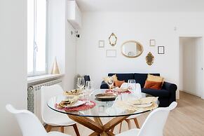 MyHomeInComo - Promenade