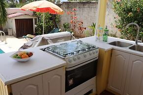 Hibiscus 3-bed Suite at Sungold House Barbados