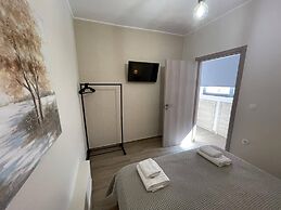 AVR DELUXE SUITES 6 AIRPORT FREE SHUTTLE