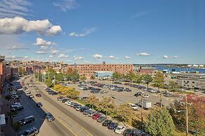 Aloft Portland Downtown Waterfront ME
