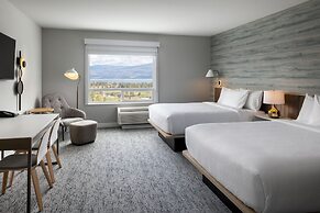 TownePlace Suites by Marriott West Kelowna