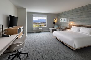 TownePlace Suites by Marriott West Kelowna