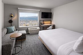 TownePlace Suites by Marriott West Kelowna