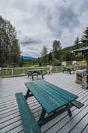 Helmcken Falls Lodge