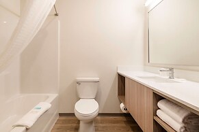 WoodSpring Suites Portland Vancouver