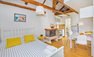 The Walls Studios by Irundo