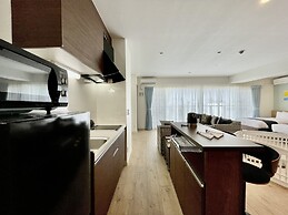 Coral Palace Onna by Sunset Avenue