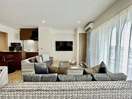 Coral Palace Onna by Sunset Avenue