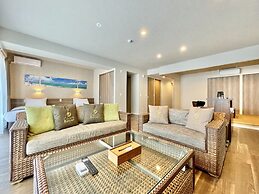 Coral Palace Onna by Sunset Avenue